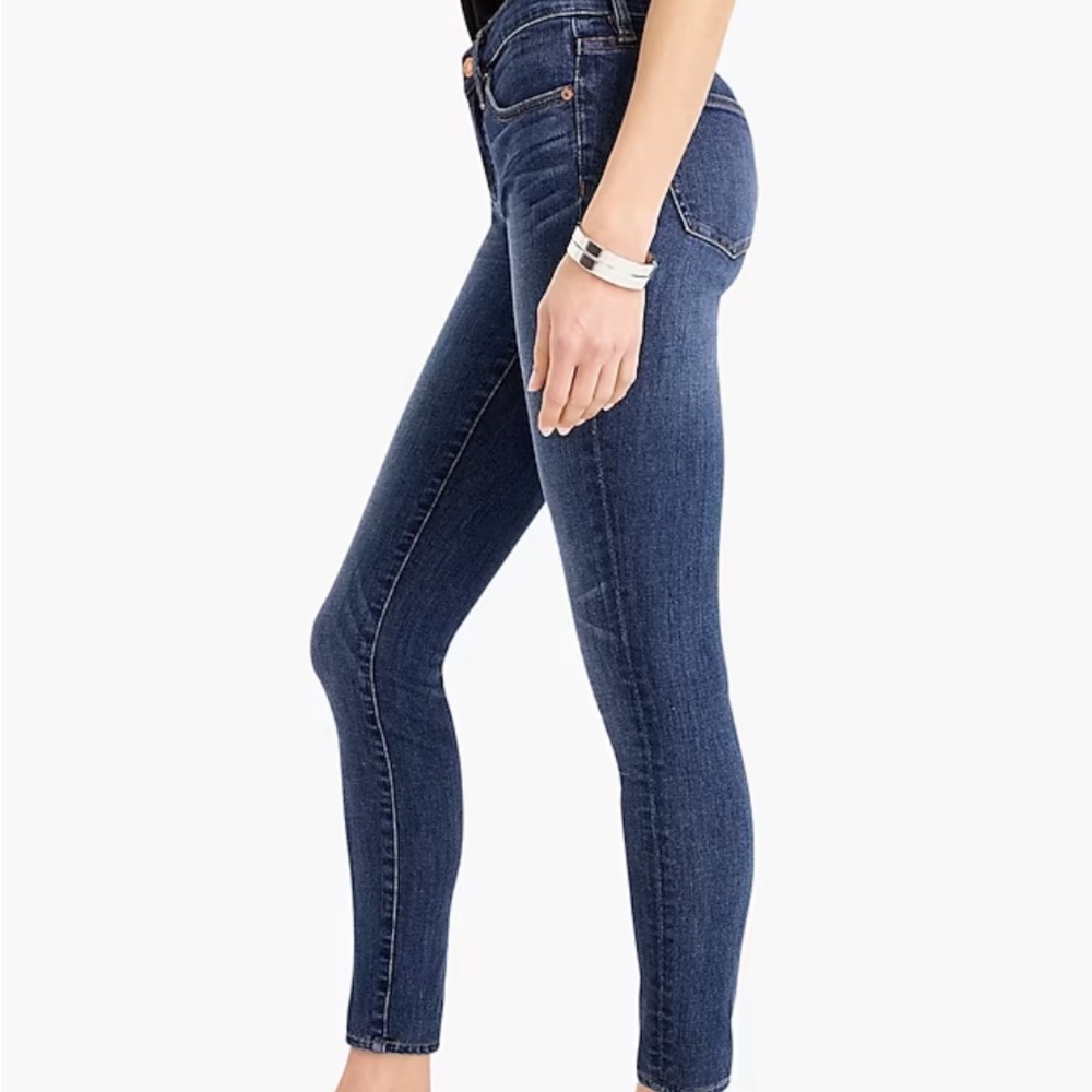 J Crew 8” Rise Toothpick Distressed Jeans / Sz 24